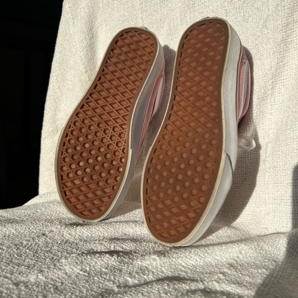 Vans Women's Pink Old Skool Shoes Size 5.5 Women’s - Picture 4 of 6